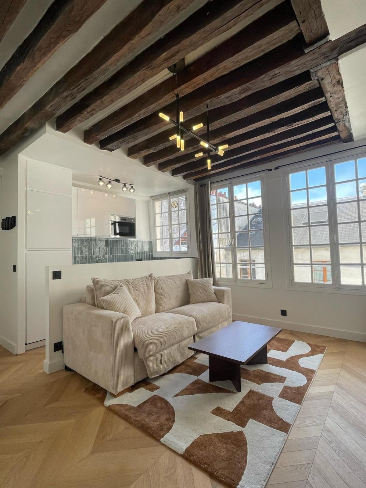 Renovated Centre Paris-24m Appartement